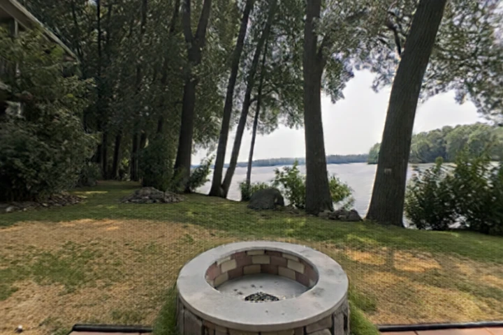 Preview of Lakeside Fire Pit Yard